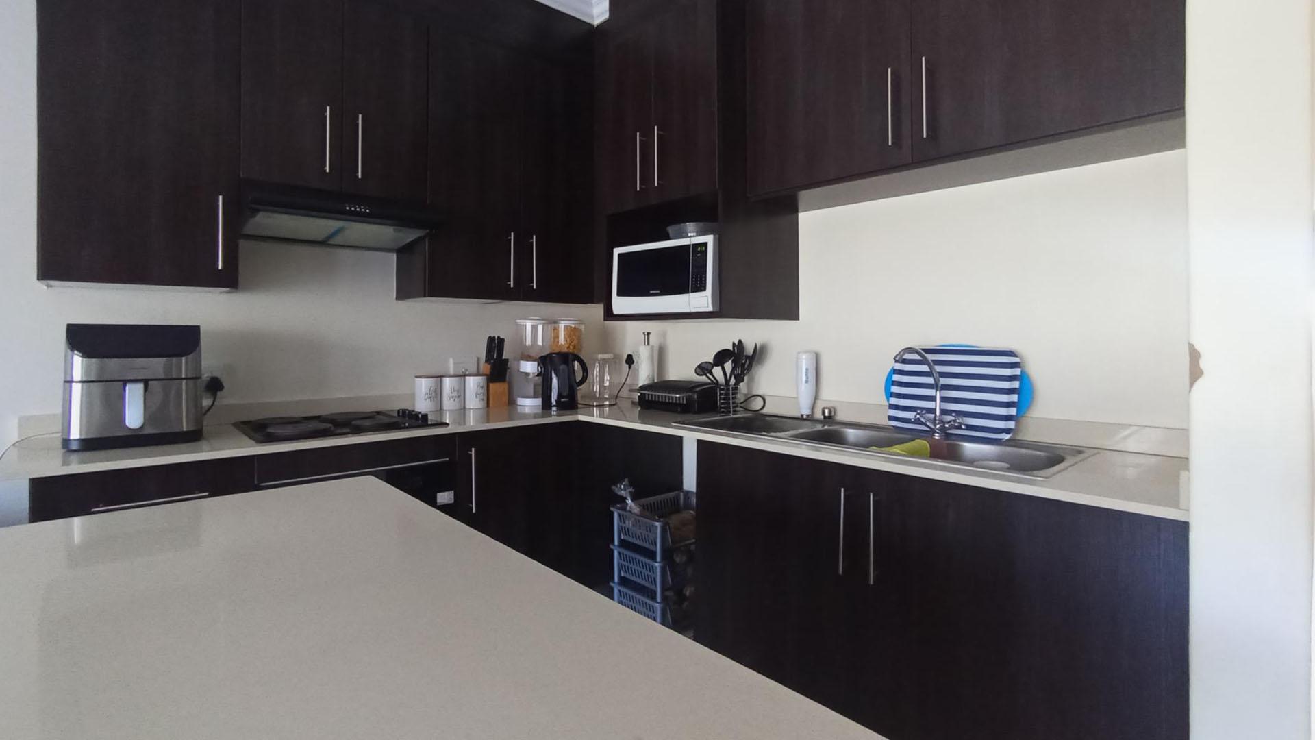 Kitchen - 14 square meters of property in Pretorius Park