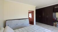 Main Bedroom - 27 square meters of property in Pretorius Park