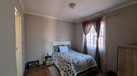 Main Bedroom - 14 square meters of property in Dawn Park