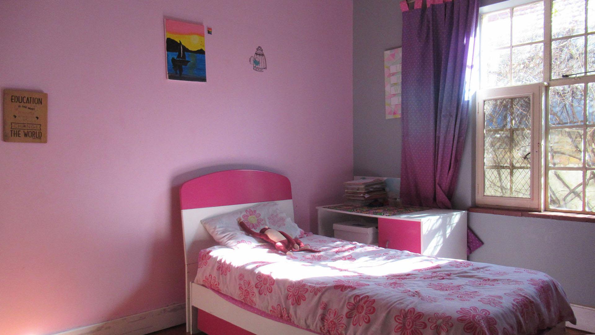 Bed Room 3 - 14 square meters of property in Orange Grove