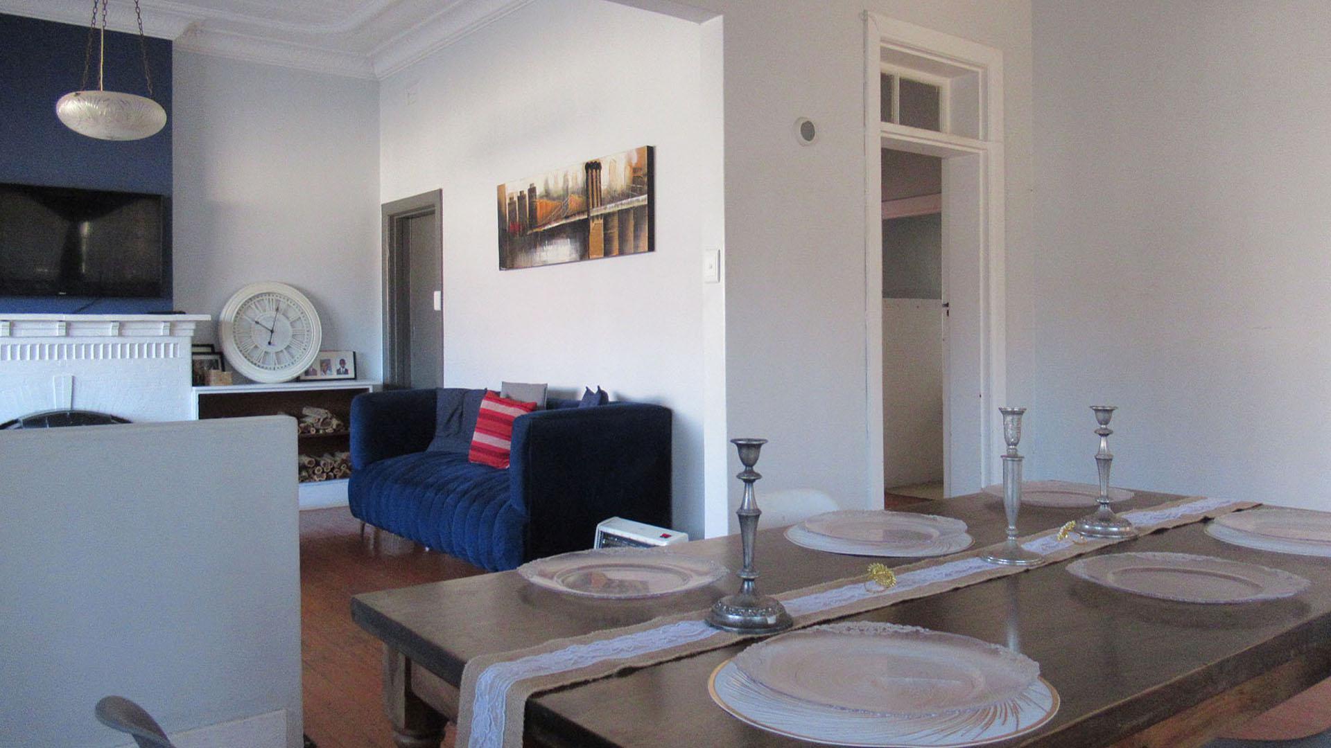 Dining Room - 18 square meters of property in Orange Grove