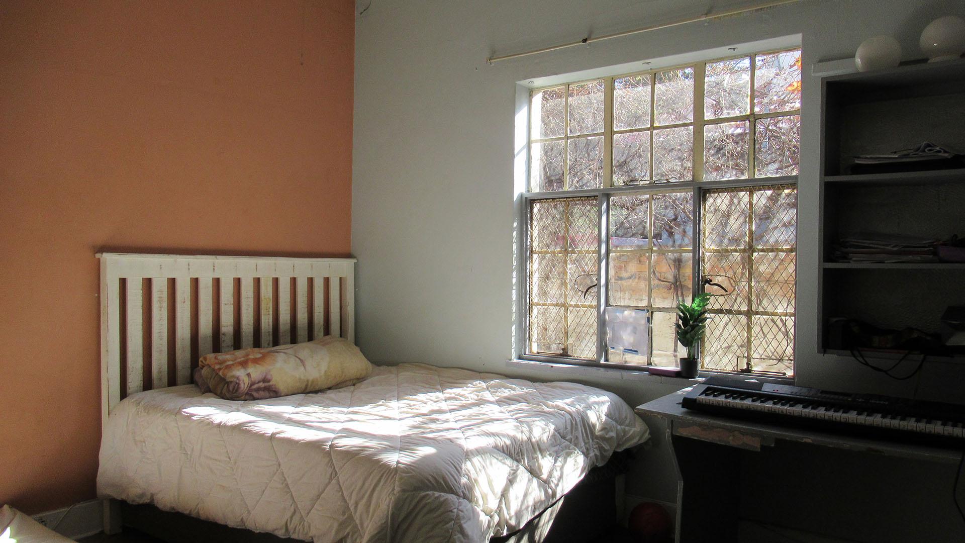 Bed Room 2 - 15 square meters of property in Orange Grove