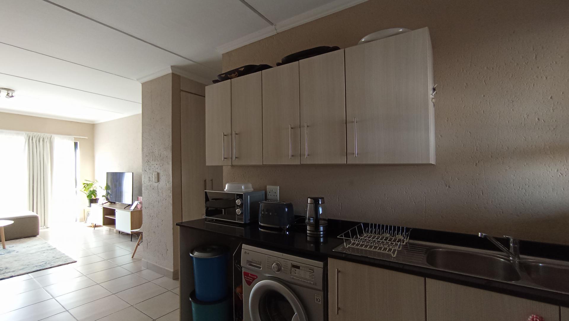 Kitchen - 11 square meters of property in Beverley