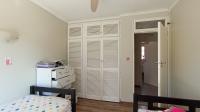Bed Room 3 - 12 square meters of property in Weltevreden Park