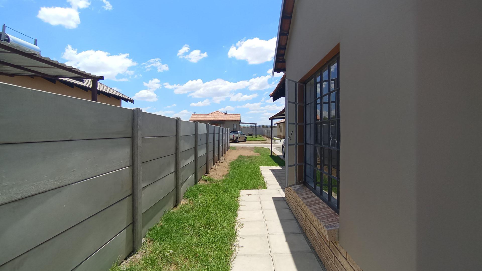 Backyard of property in Waterkloof (Rustenburg)