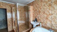 Bathroom 1 - 10 square meters of property in Van Dykpark