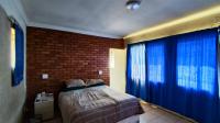 Main Bedroom - 20 square meters of property in Van Dykpark