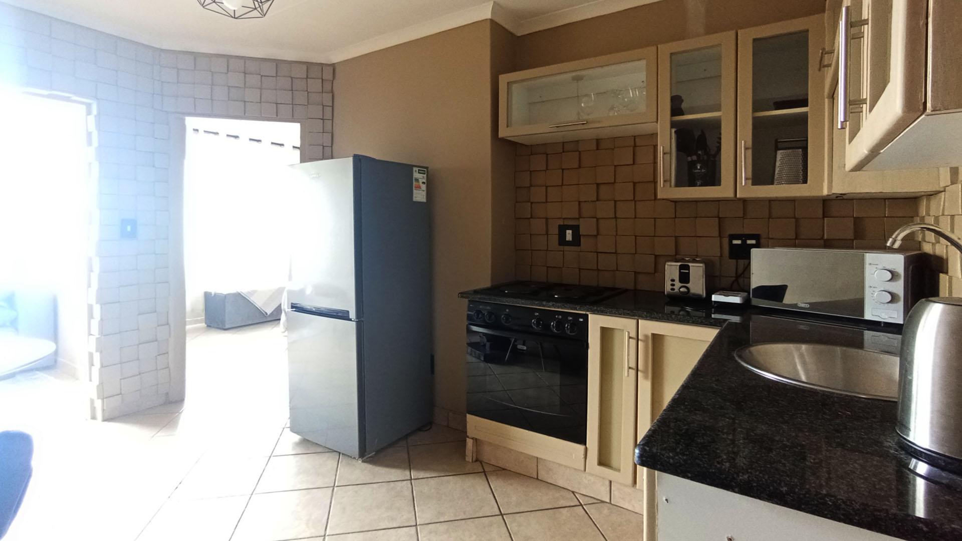 Kitchen - 6 square meters of property in Wapadrand