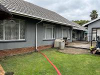 3 Bedroom 2 Bathroom House for Sale for sale in Van Riebeeckpark