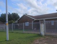 Front View of property in Arboretum