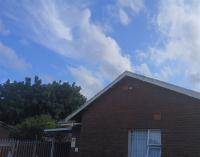 Front View of property in Arboretum