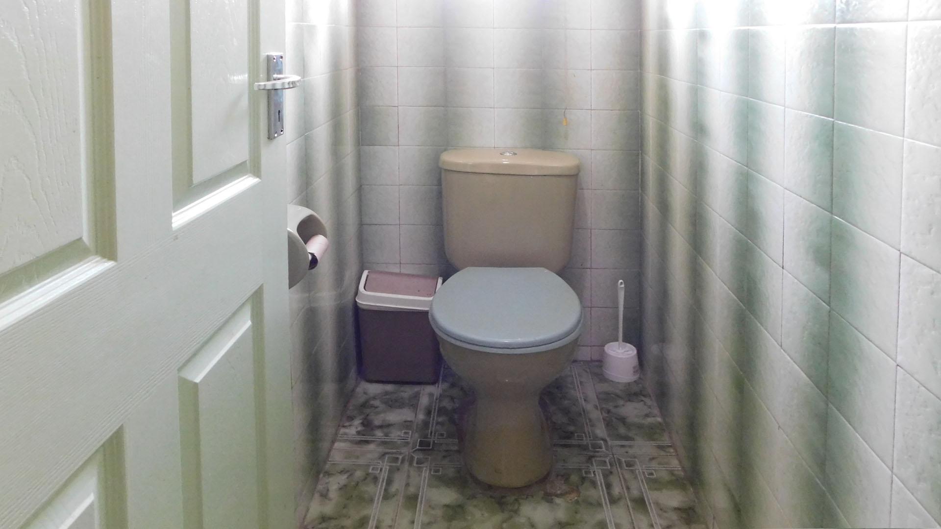 Bathroom 1 - 6 square meters of property in Pietermaritzburg (KZN)