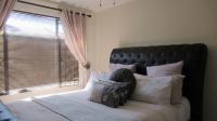 Main Bedroom - 14 square meters of property in Georginia