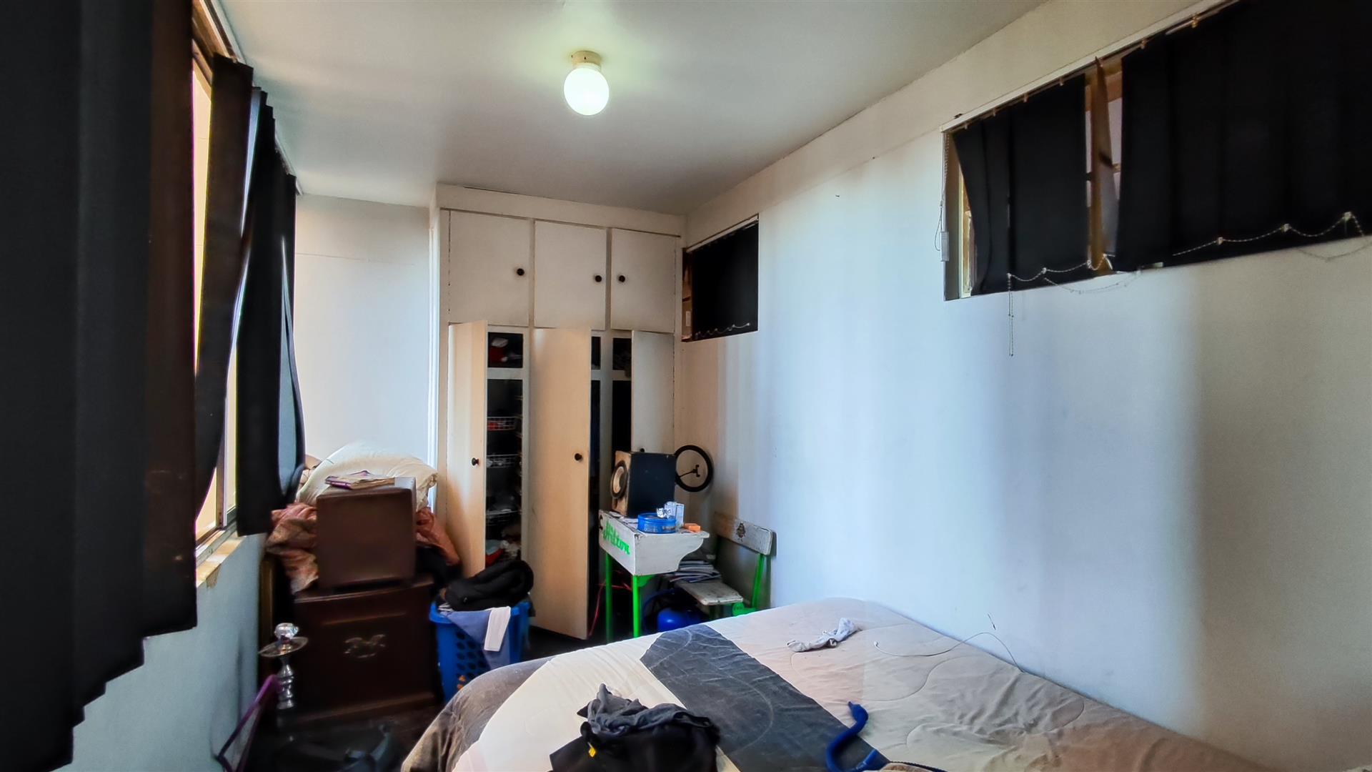 Bed Room 1 - 12 square meters of property in Boksburg