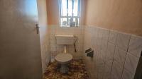 Bathroom 1 of property in Etwatwa