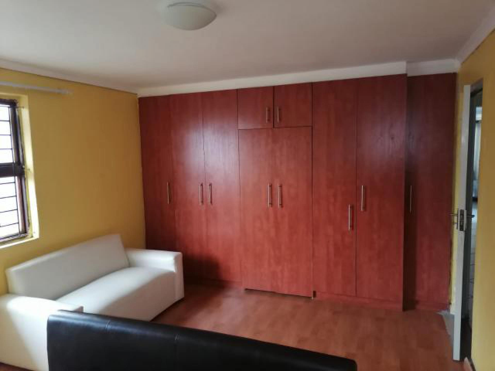 Main Bedroom of property in Sillwood Heights