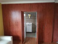 Main Bedroom of property in Sillwood Heights