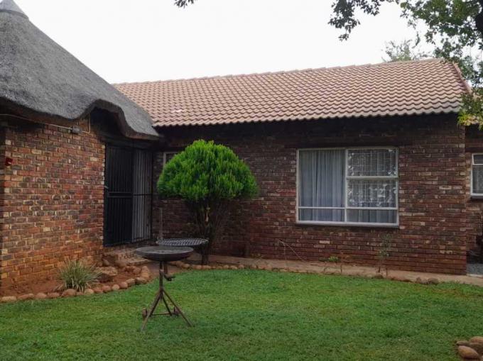 2 Bedroom Simplex for Sale For Sale in Orkney - MR631431