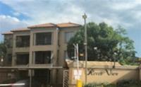 Front View of property in Weltevreden Park