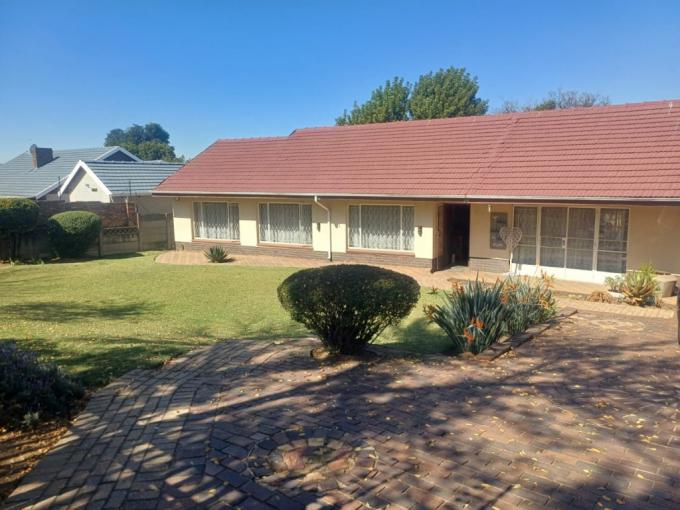 3 Bedroom House for Sale For Sale in Germiston - MR631509