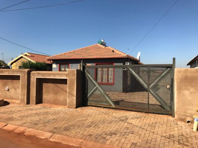 3 Bedroom House for Sale For Sale in Ga-Rankuwa - MR631531