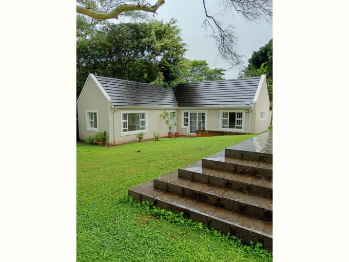 2 Bedroom House to Rent in Durban North  - Property to rent - MR631563