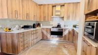 Kitchen - 7 square meters of property in Willowbrook