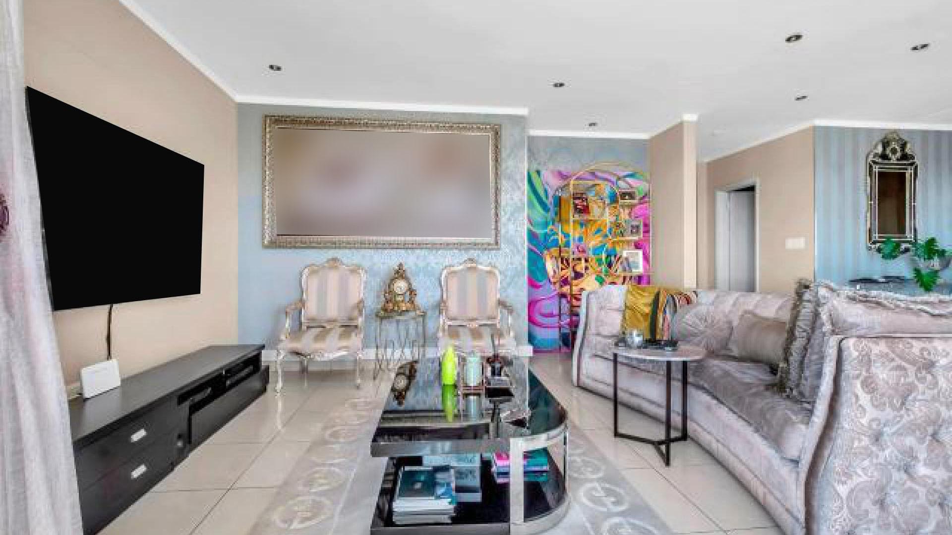 Lounges - 14 square meters of property in Sandhurst