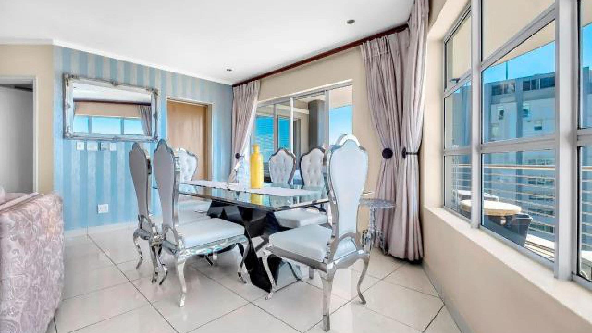 Dining Room - 10 square meters of property in Sandhurst