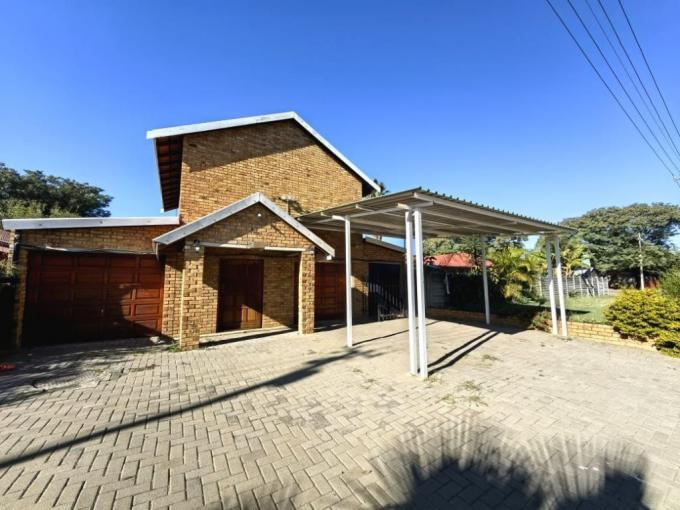 3 Bedroom House for Sale For Sale in Rustenburg - MR631747
