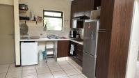Kitchen - 11 square meters of property in Bryanston