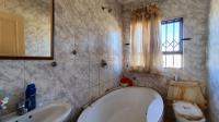 Main Bathroom - 3 square meters of property in Roodekop