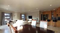 Dining Room - 25 square meters of property in Rua Vista