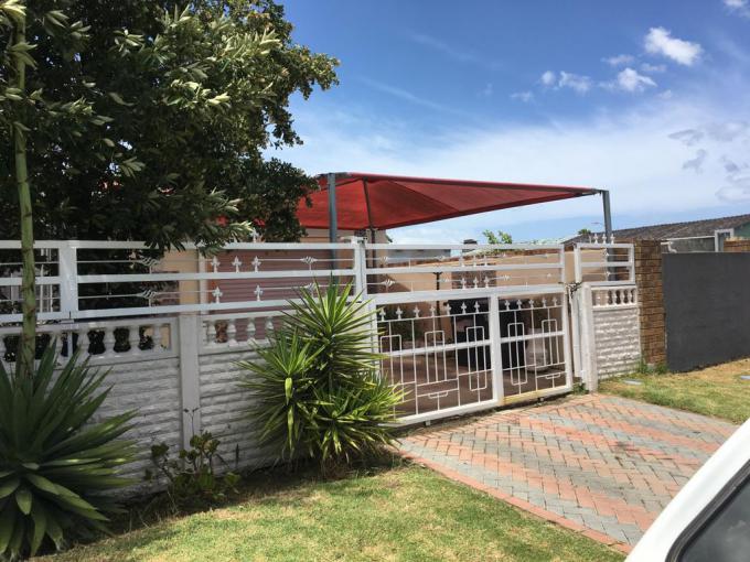 3 Bedroom Freehold Residence for Sale For Sale in Macassar - MR631913