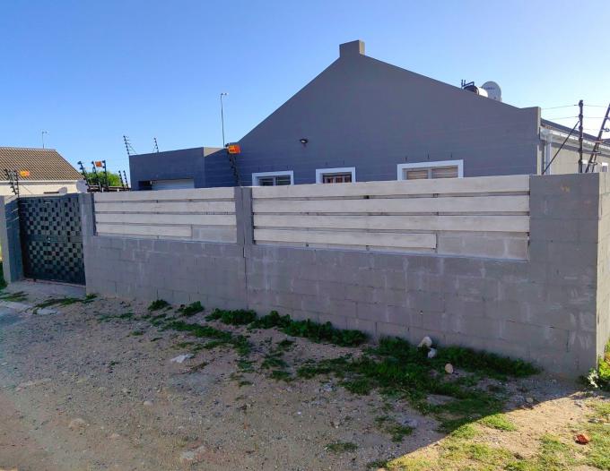 3 Bedroom Freehold Residence for Sale For Sale in Macassar - MR632060