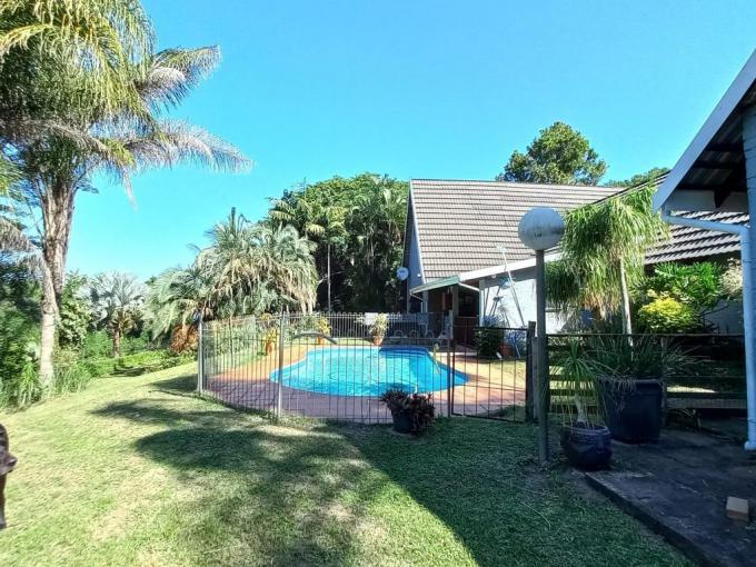 Smallholding for Sale For Sale in Monzi SH - MR632172