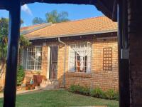  of property in Rooihuiskraal North