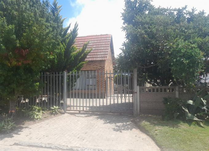 Standard Bank SIE Sale In Execution 5 Bedroom House for Sale in George Central - MR632191