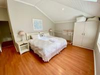  of property in Keurboomstrand