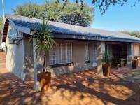 8 Bedroom 2 Bathroom House to Rent for sale in Kathu