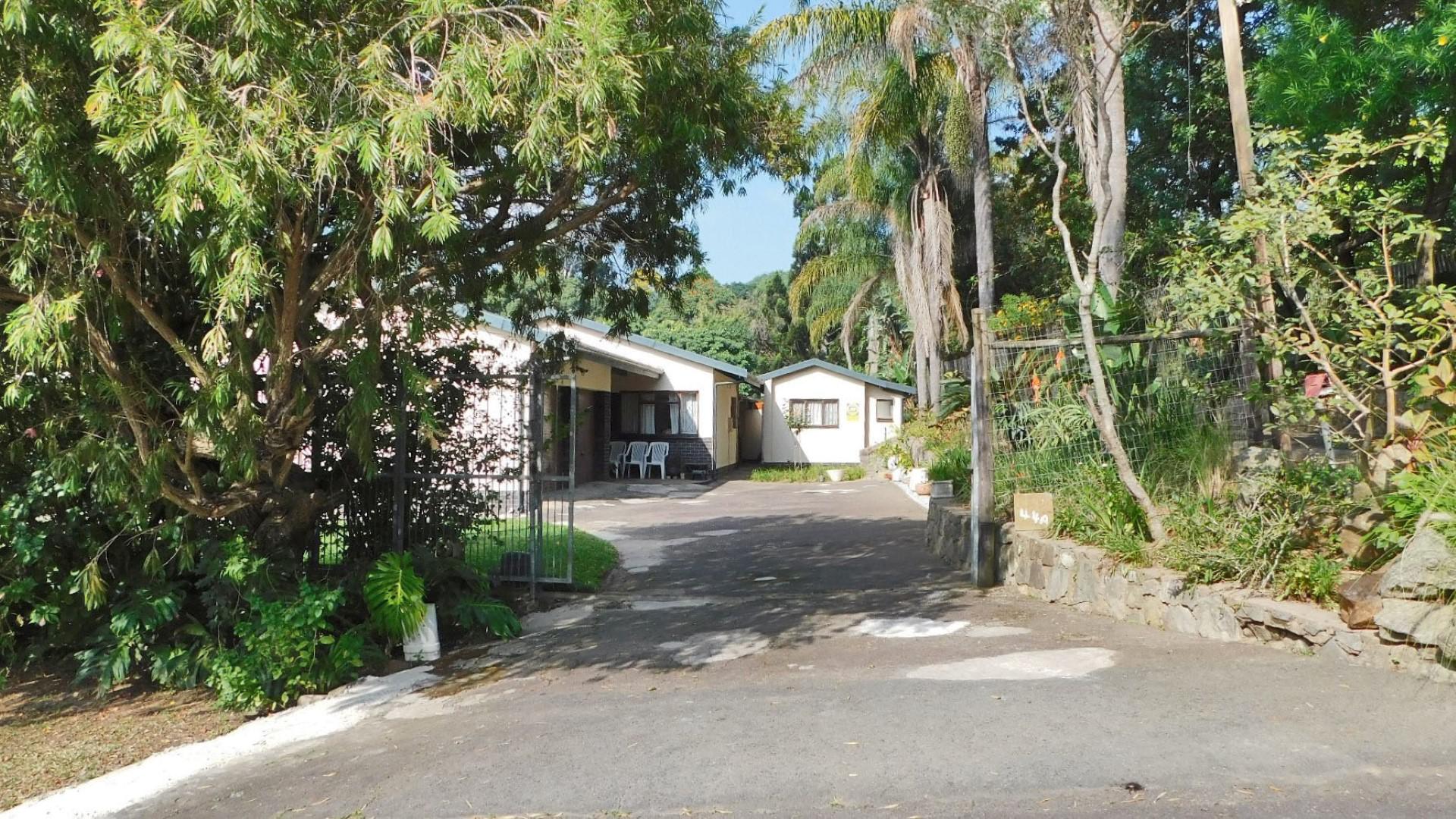 Front View of property in Dawncrest