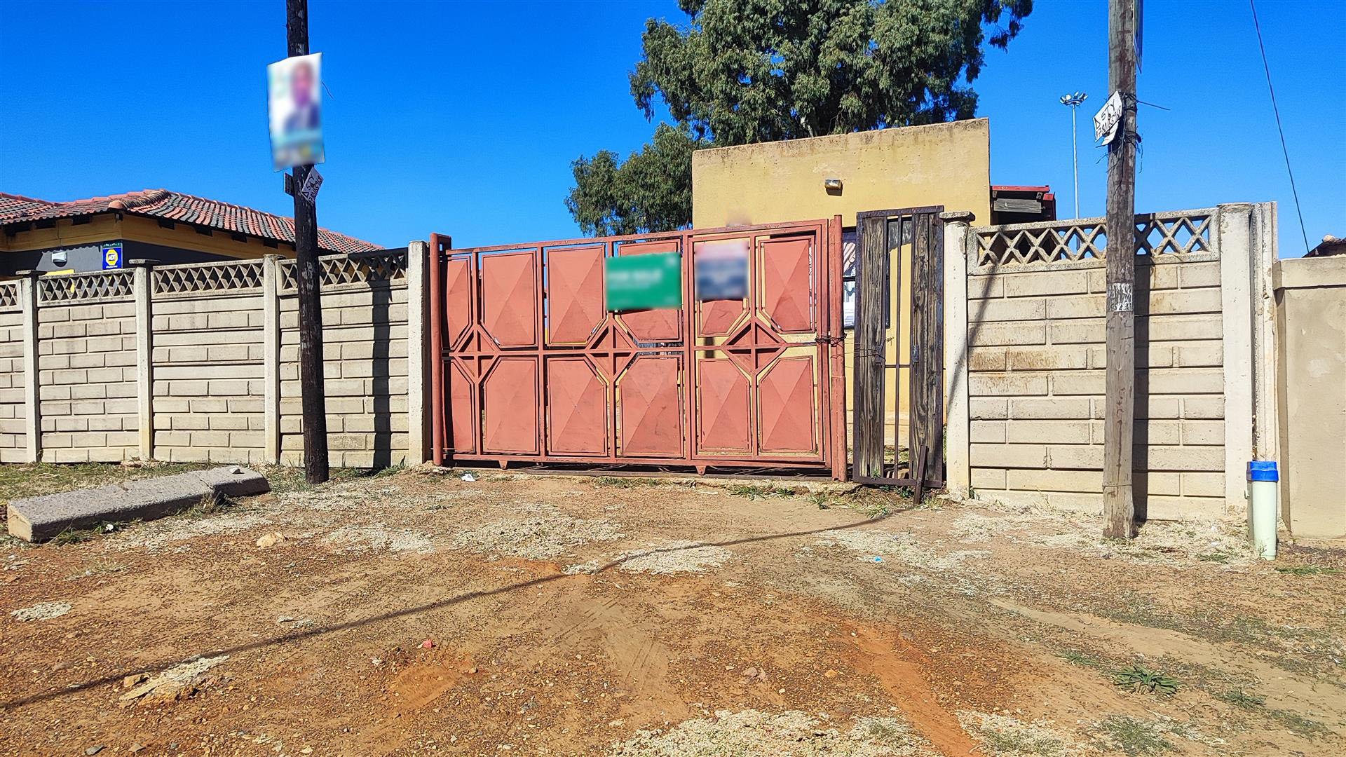 Front View of property in Tsakane