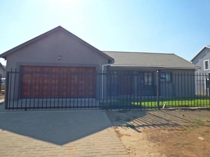 3 Bedroom House for Sale For Sale in Bloemspruit - MR632532