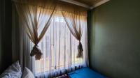 Bed Room 1 - 7 square meters of property in Daveyton