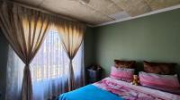 Bed Room 2 - 10 square meters of property in Daveyton
