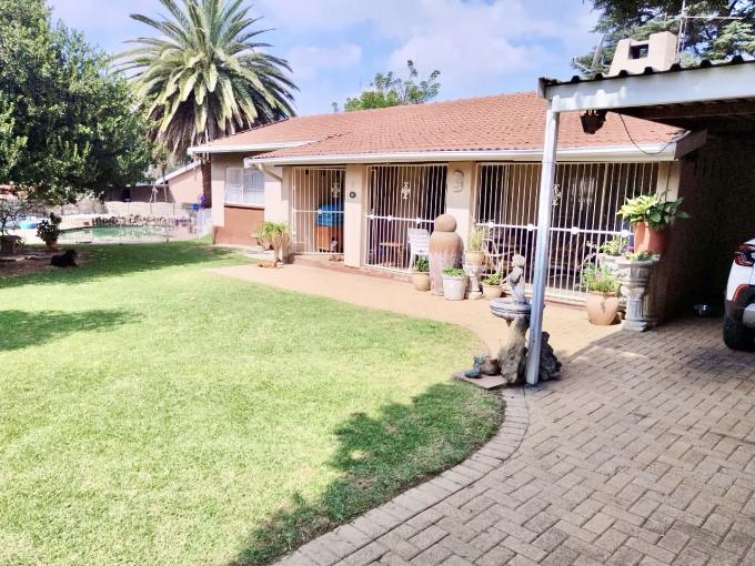 3 Bedroom House for Sale For Sale in Birchleigh - MR632733