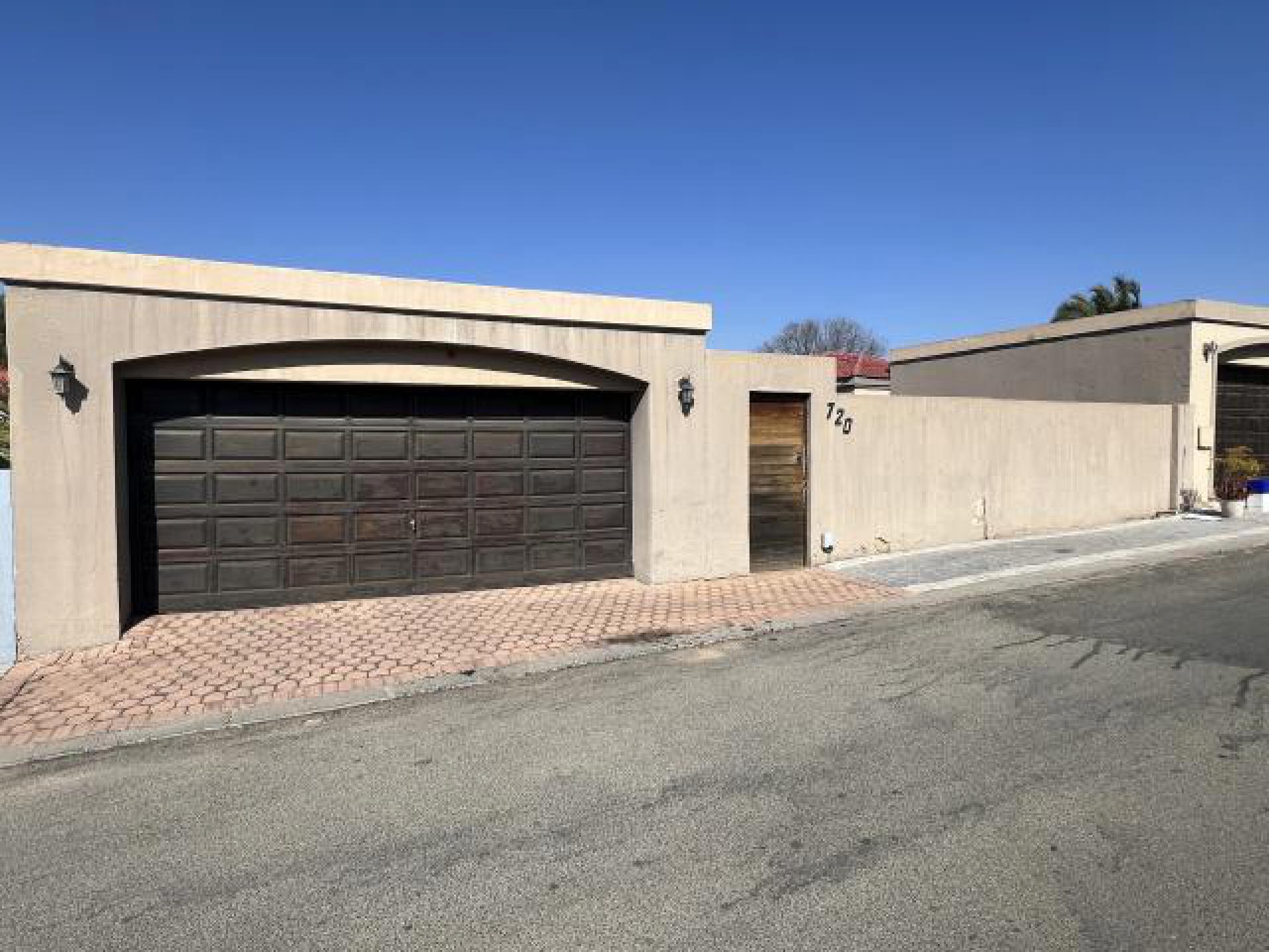 Front View of property in Sharonlea