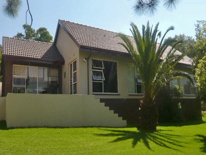 3 Bedroom House for Sale For Sale in Constantia Kloof - Private Sale - MR63290
