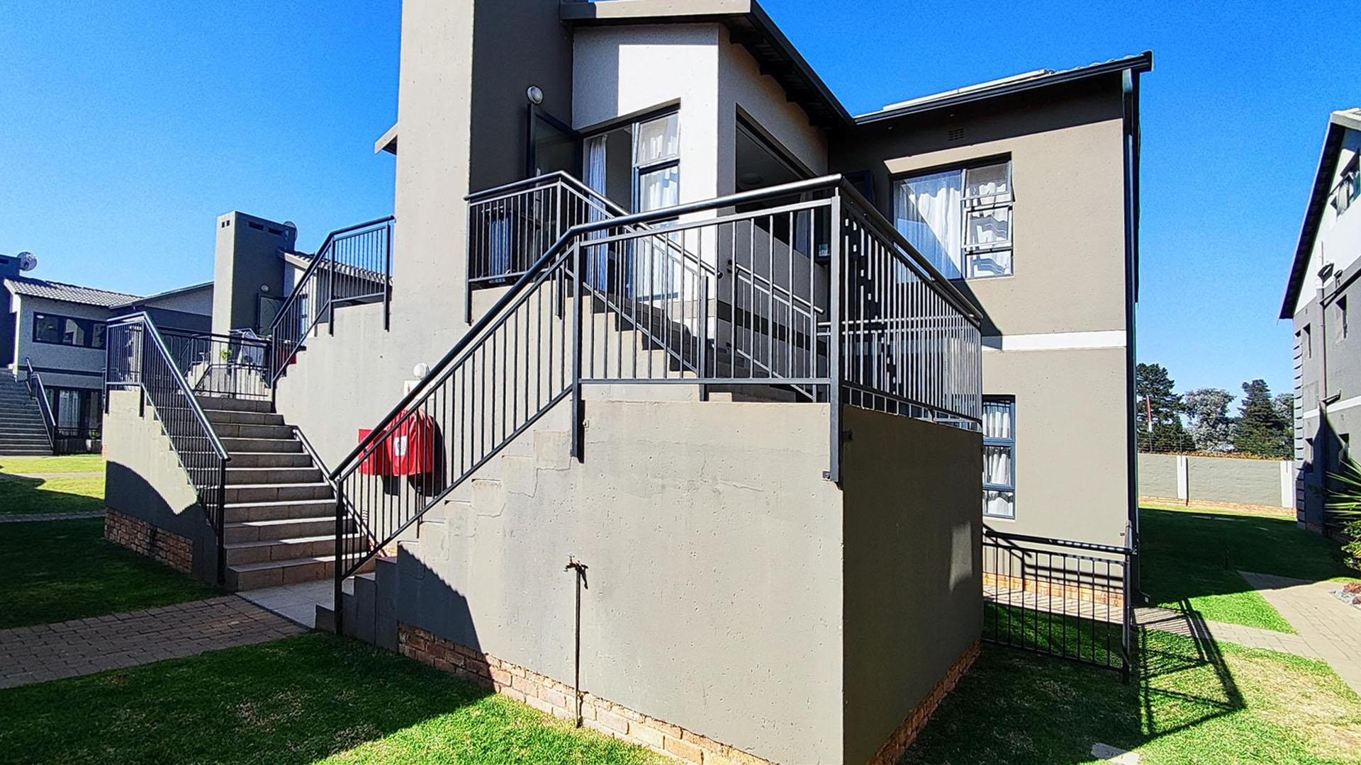 Front View of property in Norton's Home Estates