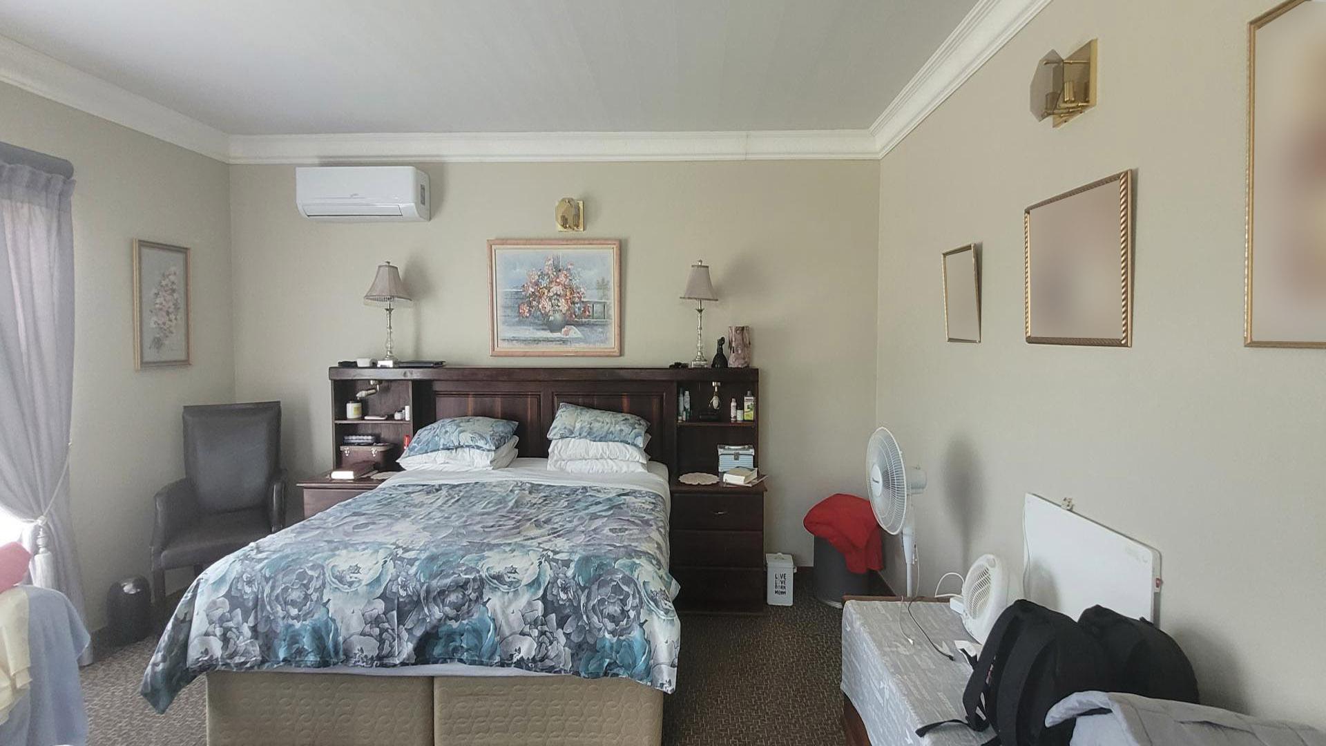 Bed Room 2 of property in Dagbreek